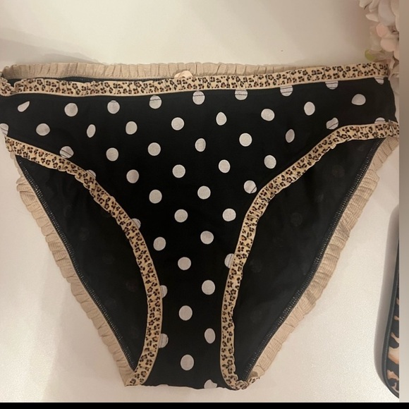 Bundle ❤️Victoria’s Secret cotton Short Pajama Set & panty plus wallet